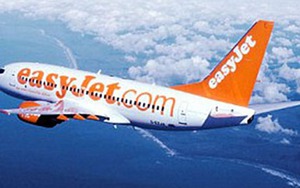 Máy bay Anh hạ cánh khẩn cấp vì hành khách đấm nữ tiếp viên